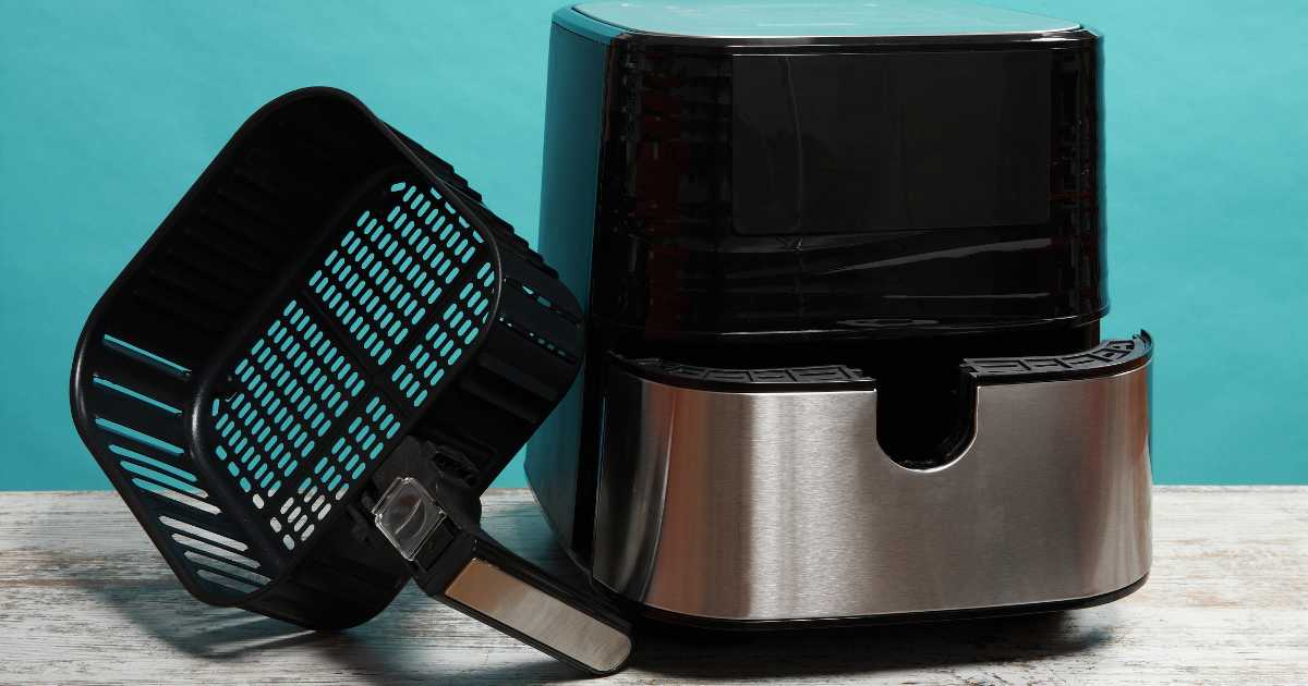 Can You Put Metal In an Air Fryer? A Complete Guide